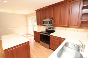 217 Hartshorn Ct, Holly Springs, NC 27540 - Photo 14