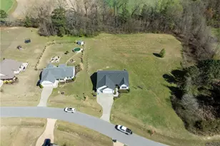 127 Sherrill Farm Dr, Benson, NC 27504 - Photo 28