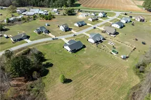 127 Sherrill Farm Dr, Benson, NC 27504 - Photo 30