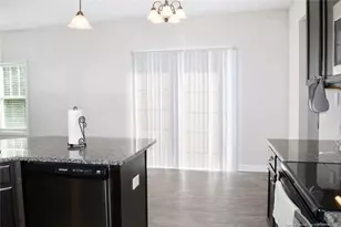 4615 Cedar Pass Dr, Hope Mills, NC 28348 - Photo 10