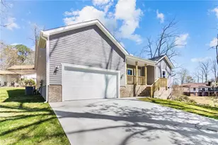 5061 Bluebird Dr, Sanford, NC 27332 - Photo 6