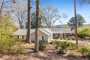 253 Lakeview Dr, Sanford, NC 27332 - Photo 12