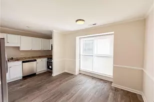 499 Coronation Dr, Fayetteville, NC 28311 - Photo 8