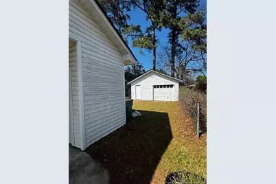 1305 E 13th Street, Lumberton, NC 28358 - Photo 12