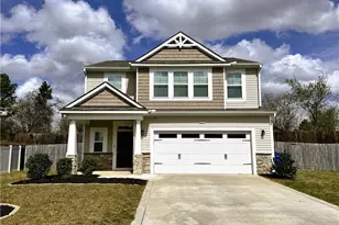 137 Ledford Ave, Raeford, NC 28376 - Photo 1