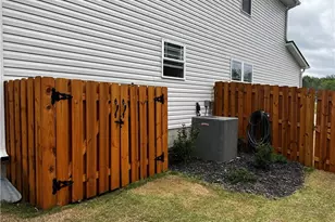 210 Western pine Wy, Sanford, NC 27332 - Photo 8