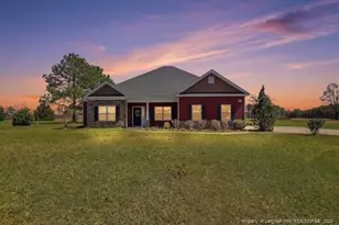 7289 Fire Department Rd, Hope Mills, NC 28348 - Photo 2