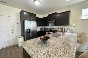 140 Verdmont Dr, Raeford, NC 28376 - Photo 6