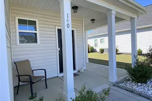 140 Verdmont Dr, Raeford, NC 28376 - Photo 2