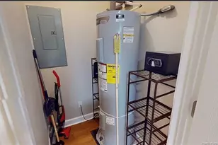 2402 Rockwood (Cottage) Dr, Sanford, NC 27330 - Photo 12