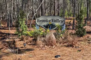 370 Bulldawg Ln, Raeford, NC 28376 - Photo 2