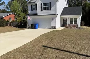 360 Summerhill Rd, Fayetteville, NC 28303 - Photo 2