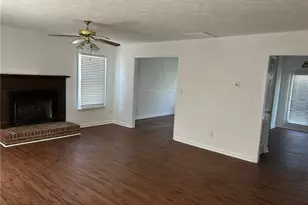 5708 Bear Creek Cir, Fayetteville, NC 28304 - Photo 8