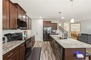 333 Lyman Dr, Fayetteville, NC 28312 - Photo 18