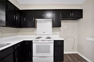 1910 Stockton Dr, Fayetteville, NC 28304 - Photo 16