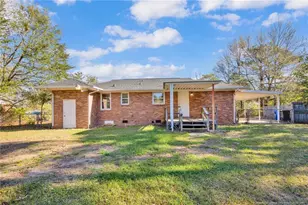 1910 Stockton Dr, Fayetteville, NC 28304 - Photo 32