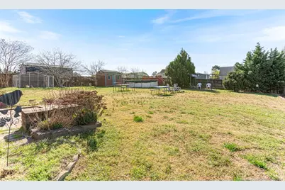 201 Walden Green Drive, Raeford, NC 28376 - Photo 36