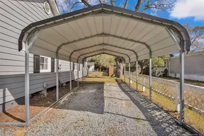 191 S Green Street, Parkton, NC 28371 - Photo 4