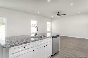 28 Rider St, Broadway, NC 27505 - Photo 4