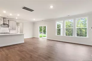 1124 Summer Daisy Circle, Aberdeen, NC 28315 - Photo 6