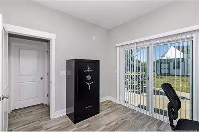 323 W Wooddall Street, Benson, NC 27504 - Photo 22