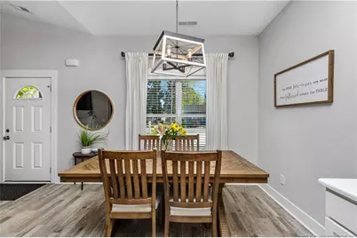 323 W Wooddall Street, Benson, NC 27504 - Photo 8