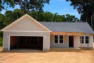 1763 Tryon Dr, Fayetteville, NC 28303 - Photo 2