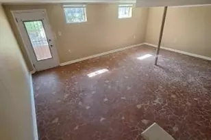 1861 Broadell Dr, Fayetteville, NC 28301 - Photo 8