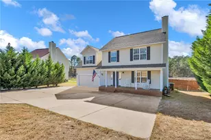 120 Kristin Ave, Spring Lake, NC 28390 - Photo 2