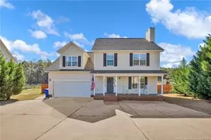 120 Kristin Ave, Spring Lake, NC 28390 - Photo 2