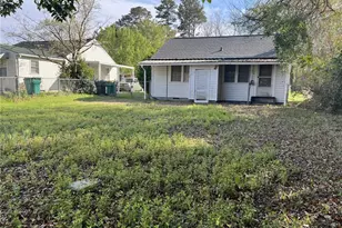 1205 Eisenhower St, Lumberton, NC 28358 - Photo 4