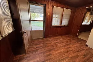 1205 Eisenhower St, Lumberton, NC 28358 - Photo 14