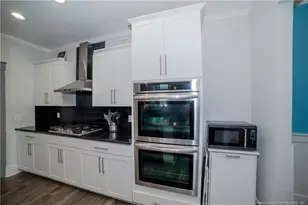 1537 Creekwood Rd, Hope Mills, NC 28348 - Photo 6