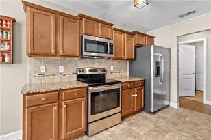 3365 N Fork Ln, Hope Mills, NC 28348 - Photo 14