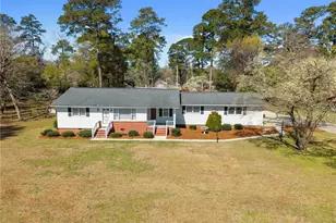 3833 Dunn Rd, Eastover, NC - Photo 4