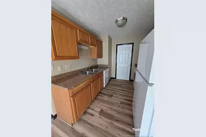 513 Roundtree Drive, Fayetteville, NC 28303 - Photo 6