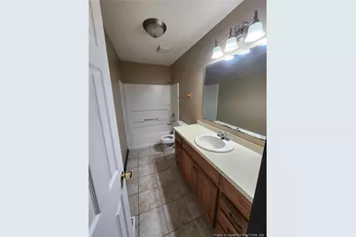 513 Roundtree Drive, Fayetteville, NC 28303 - Photo 8