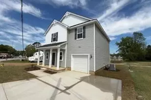 1492 Erwin Rd, Dunn, NC 28334 - Photo 2