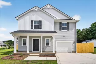 1492 Erwin Rd, Dunn, NC 28334 - Photo 1