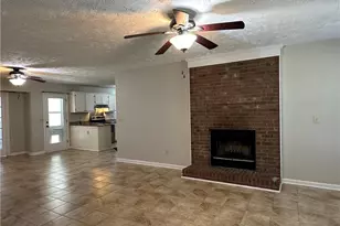 6413 Brookshire St, Fayetteville, NC 28314 - Photo 8