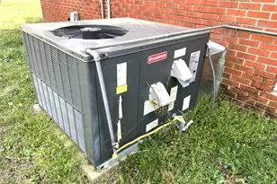 202 N Edinborough St, Red Springs, NC 28377 - Photo 18