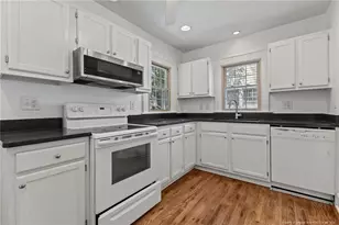 705 Greenland Dr, Fayetteville, NC 28305 - Photo 18