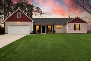 729 Wallace McLean Rd, Raeford, NC 28376 - Photo 2