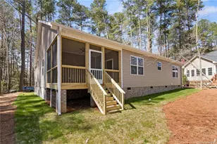 1732 Margarita Ln, Sanford, NC 27332 - Photo 2