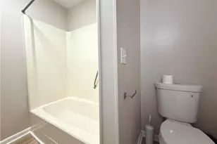 6873 Kizer Dr, Fayetteville, NC 28314 - Photo 20