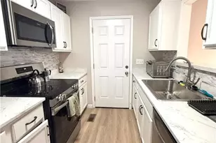 6873 Kizer Dr, Fayetteville, NC 28314 - Photo 10