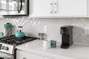 398 Carolina Ave, Raleigh, NC 27606 - Photo 16