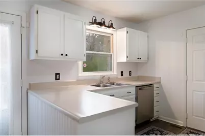 79 S Hillside Drive, Spring Lake, NC 28390 - Photo 8