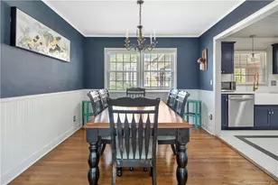 339 Edinburgh Dr, Fayetteville, NC 28303 - Photo 10