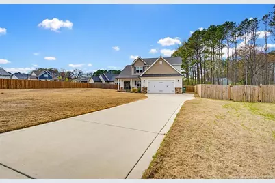 111 Valleydale Drive, Benson, NC 27504 - Photo 2